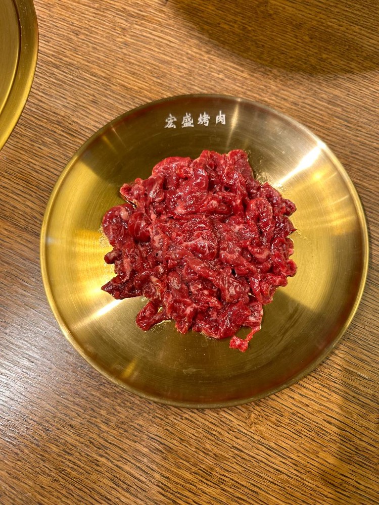 16. м'якоть баранини без маринаду / 烤鲜羊肉