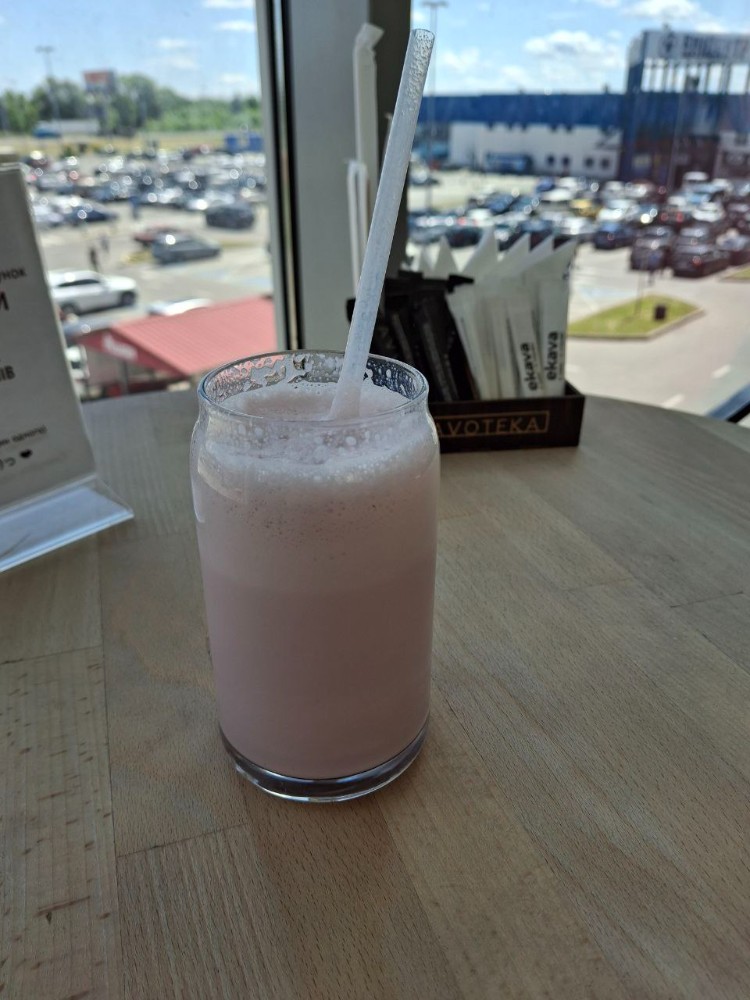 Strawberry milkshake