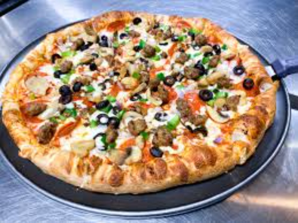 Deluxe  pizza(wolt)