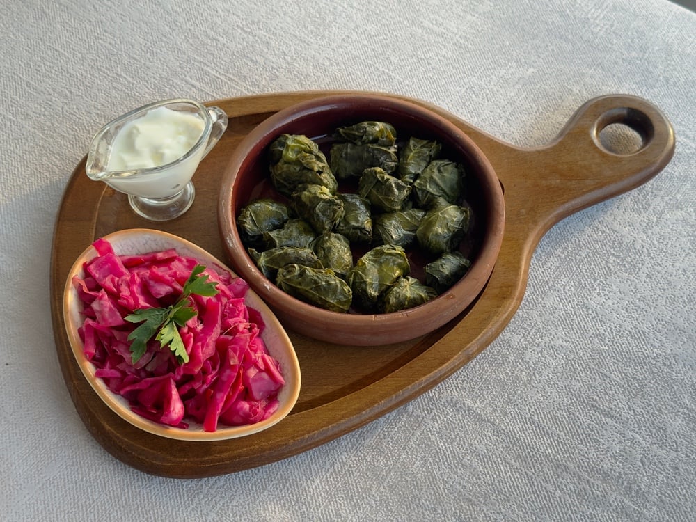 Dolma Yarpaq(Şabalıdla)