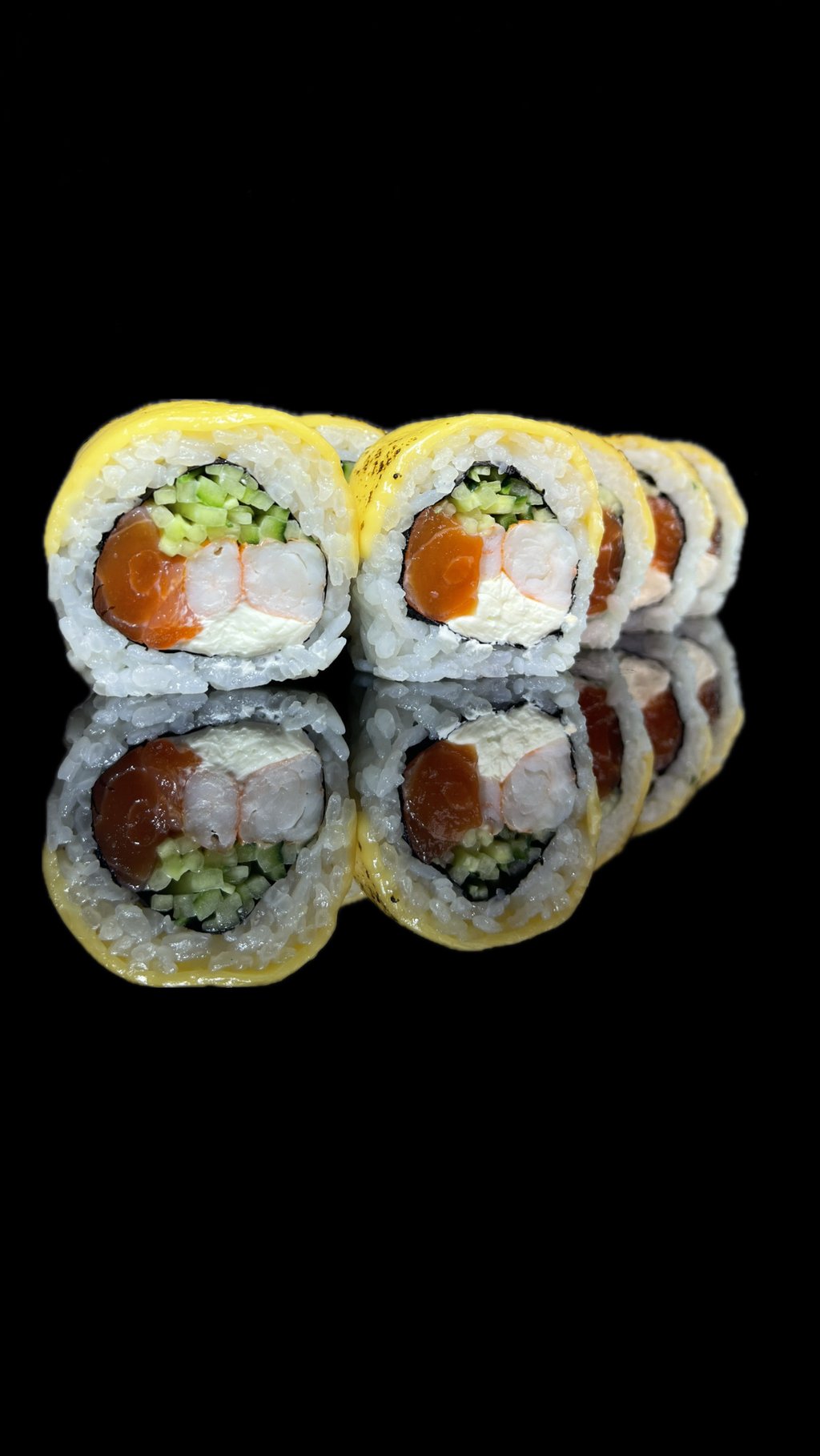 РОЛ З  КРЕВЕТКОЮ  ТА ЛОСОСЕМ класичні