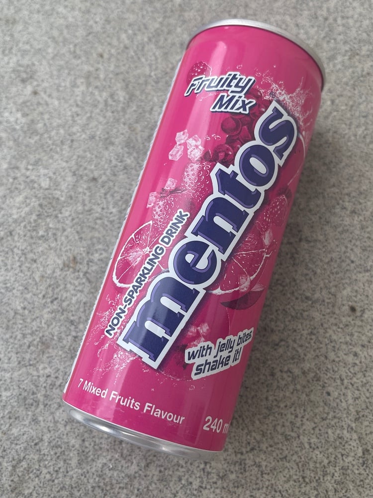 Напій Fruity mix MENTOS 240 ml