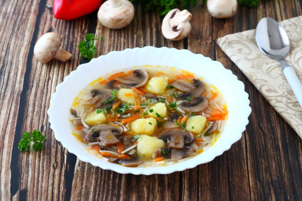Суп Грибний з куркою