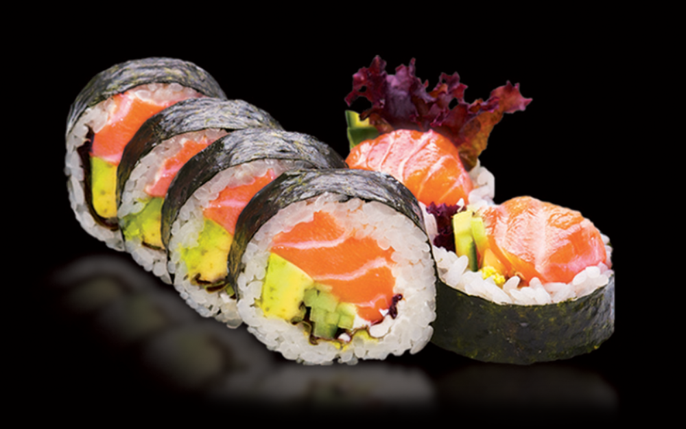 Futomaki salmon