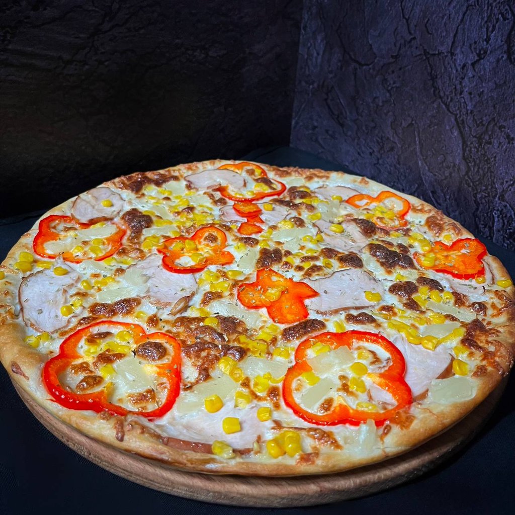 Піца Гаваї Делюкс