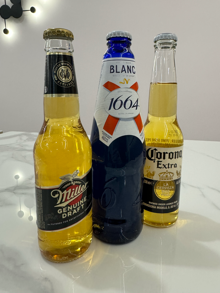 Пиво в асортименті (Miller, Coronfa, Blanc)