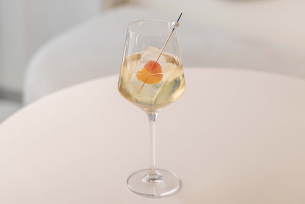 Коктейль Рeach mint spritz 140мл