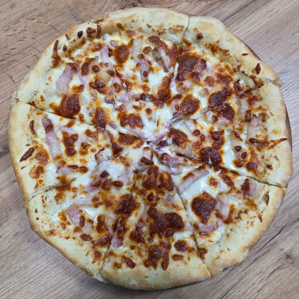 Піца Карбонара