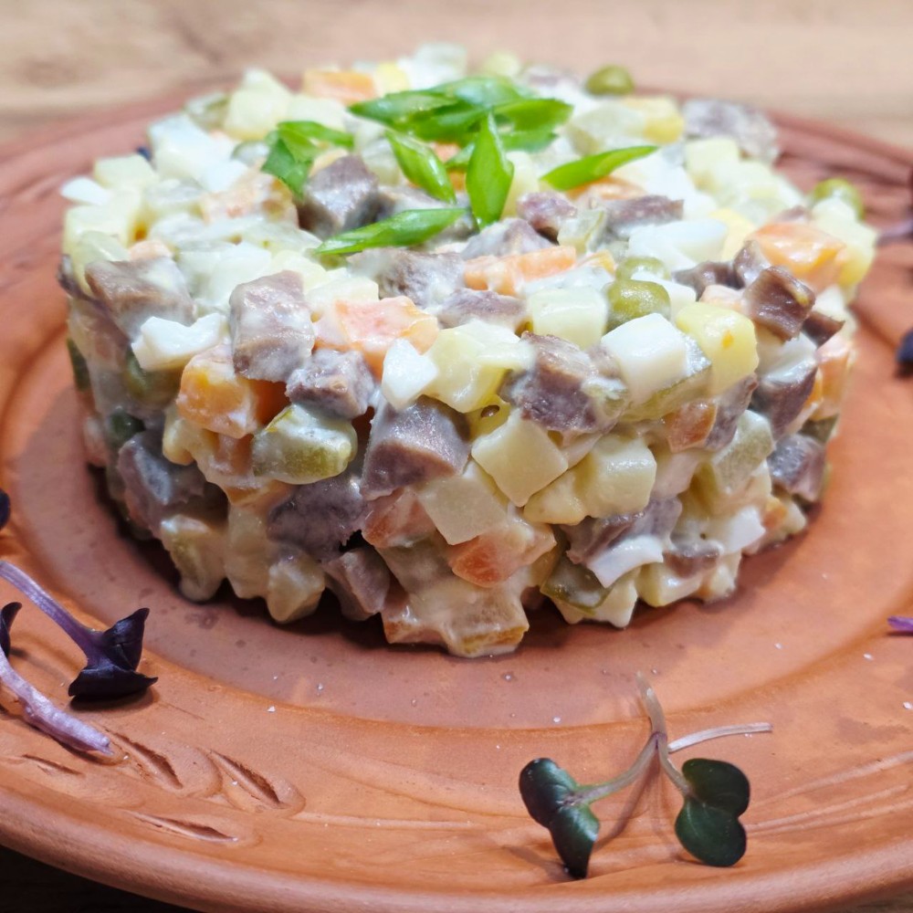 Олів'є з язиком яловичим