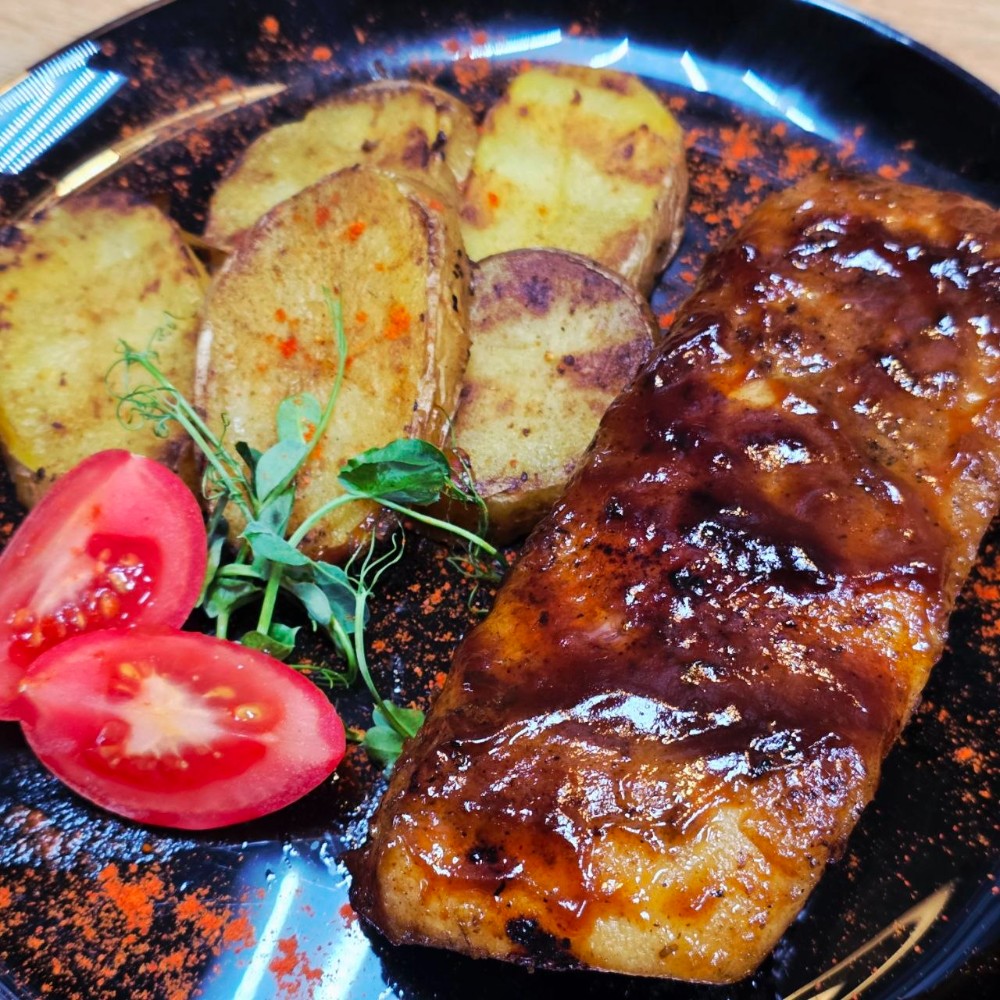 Ребра BBQ з картоплею