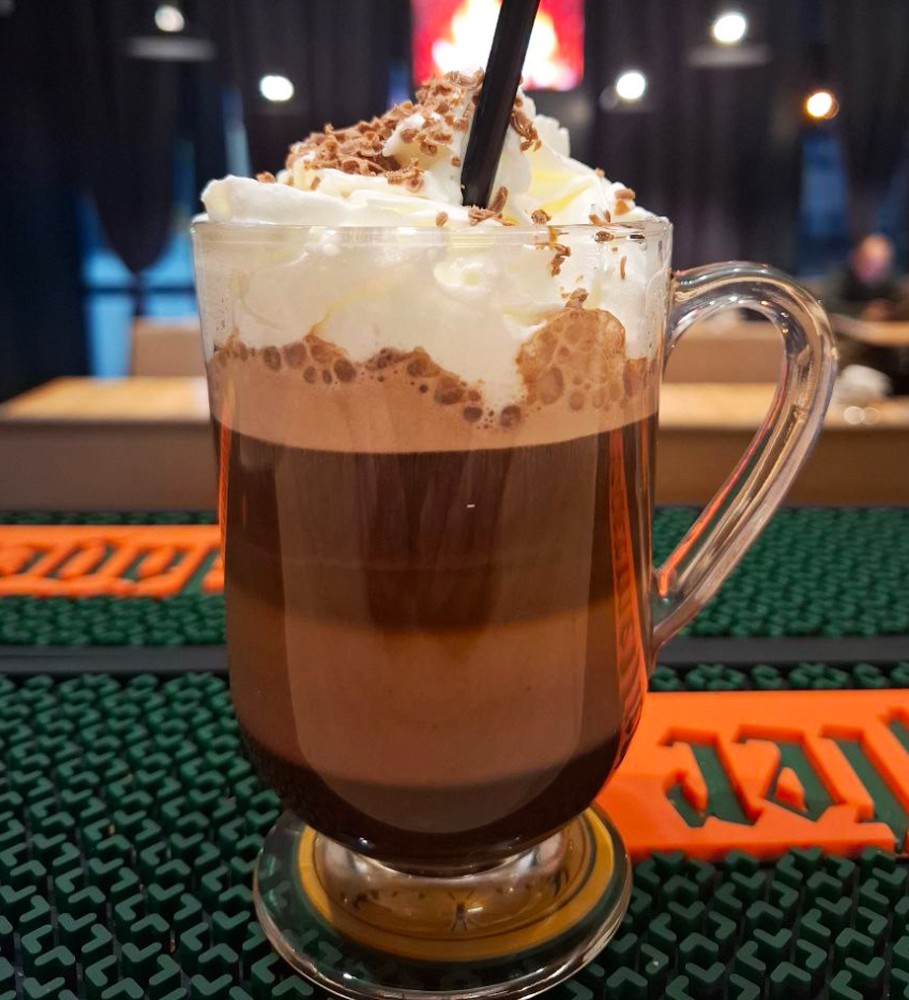 CAFFEINE з шоколадом та збитими вершками 330мл