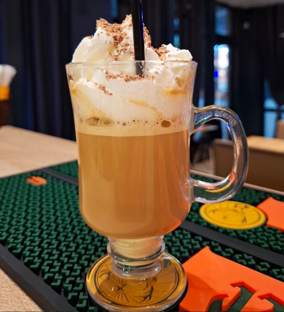 CAFFEINE зі згущеним молоком та збитими вершками 250мл