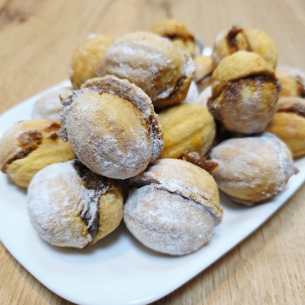 Горішок зі згущеним молоком