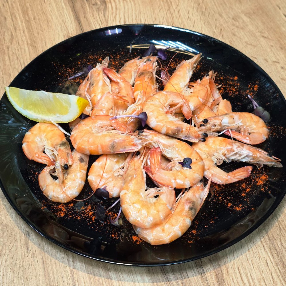 Креветки варені