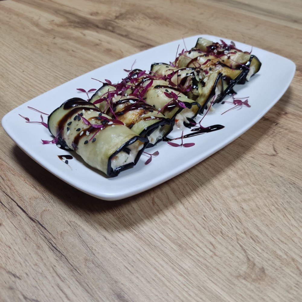 Рулетики з баклажану