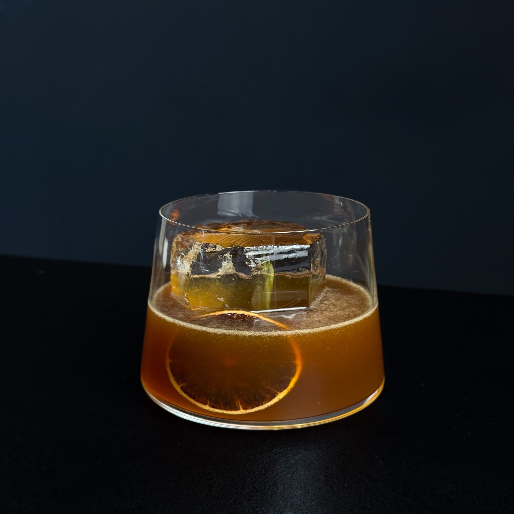 Коктейль Cinnamon Sour