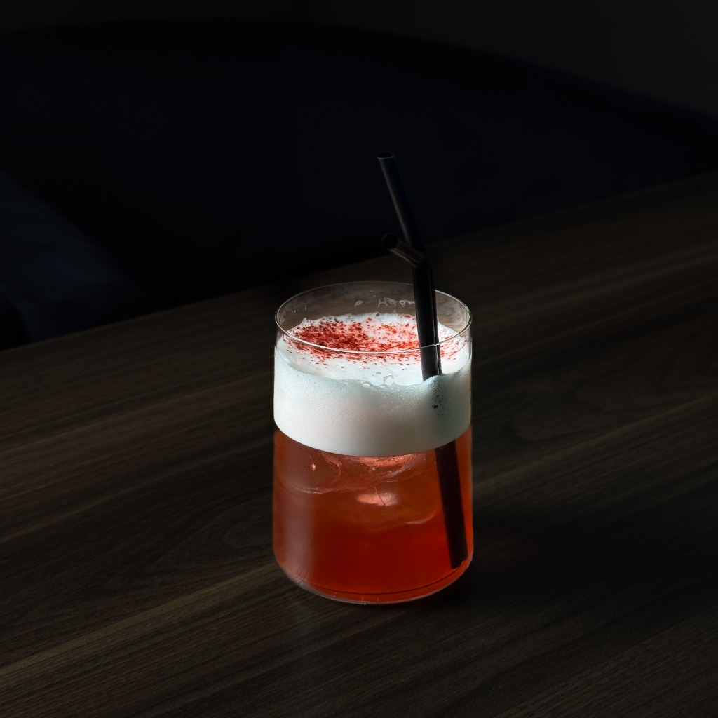 Коктейль Strawberry Gin Fizz