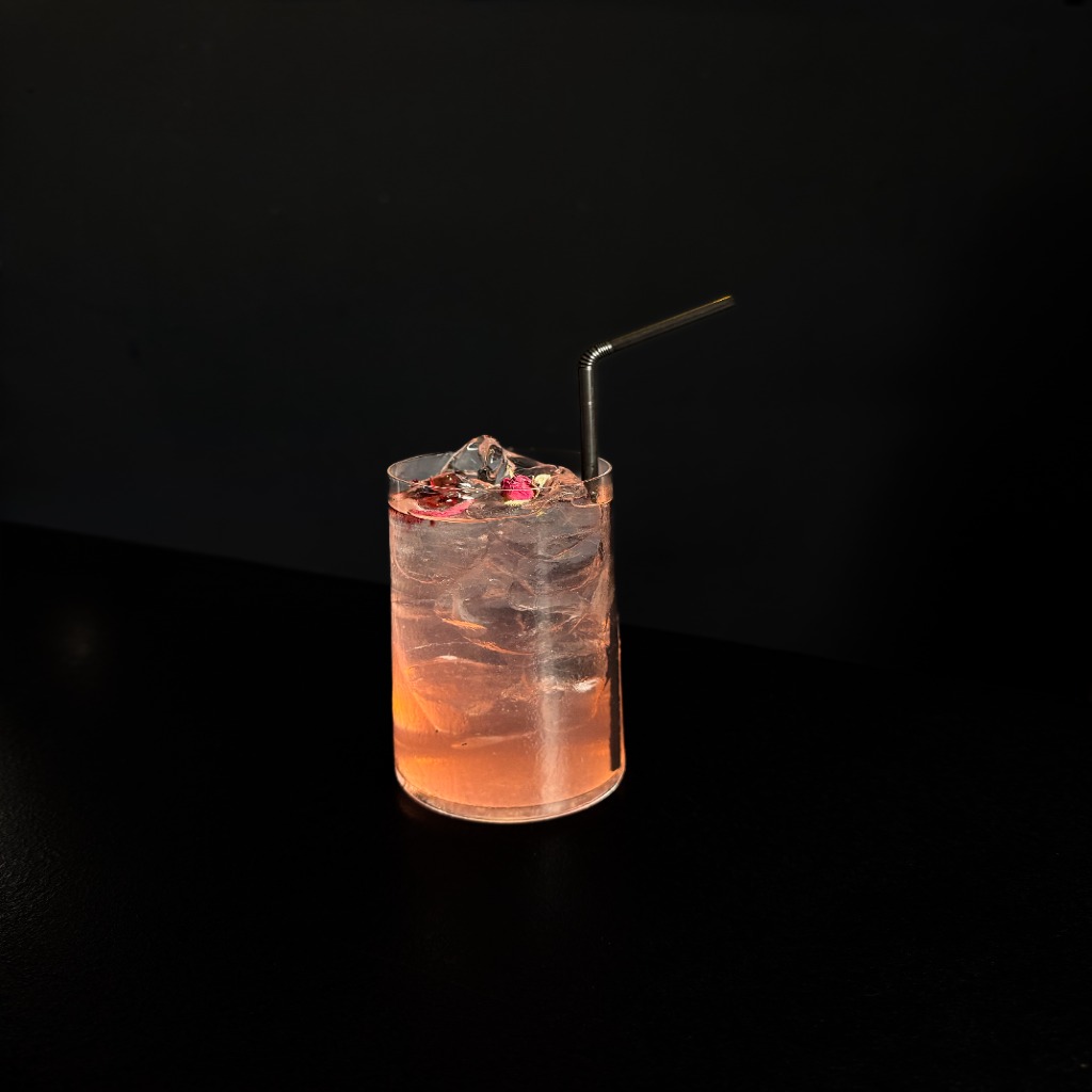 Коктейль Rhubarb Fizz
