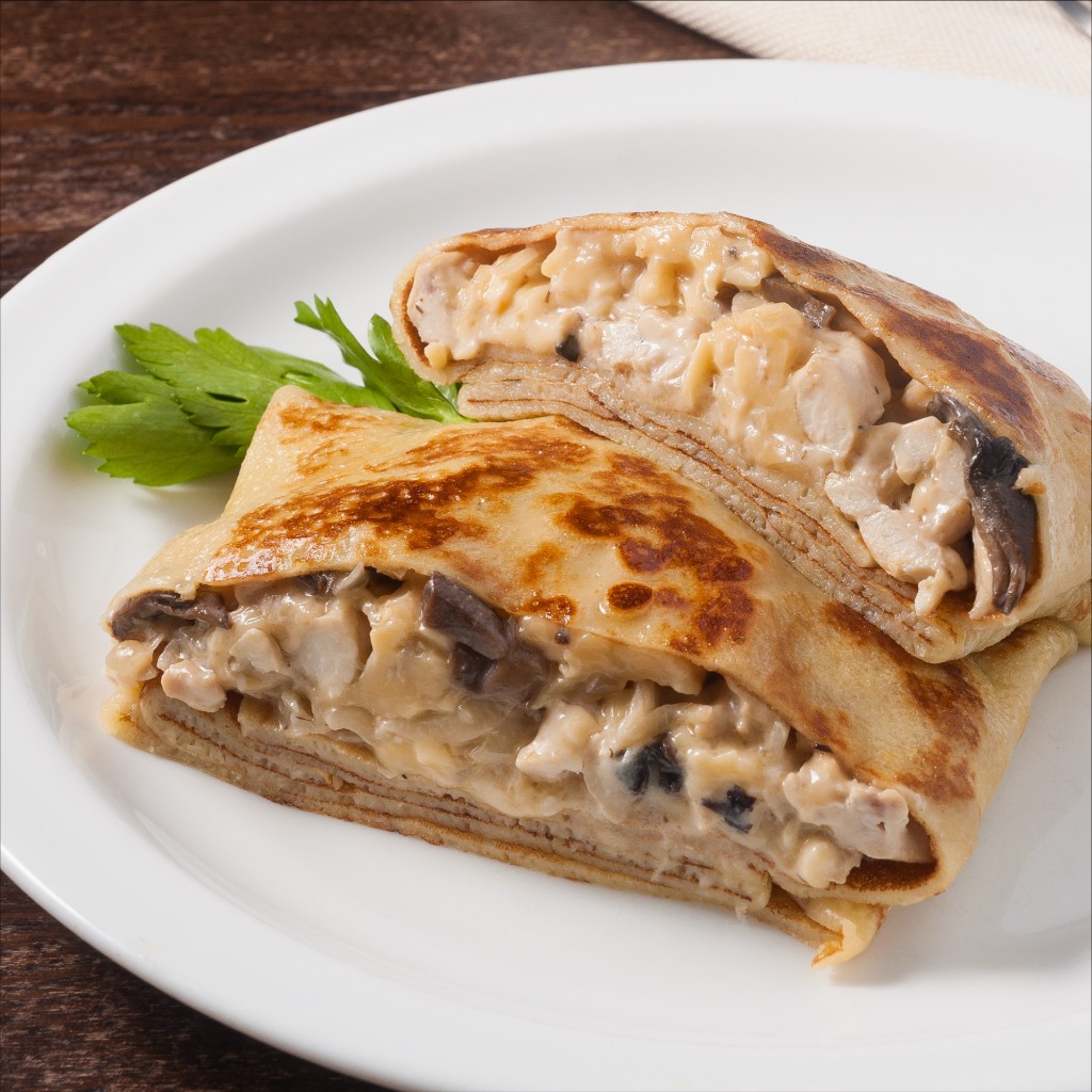 Млинець з індичкою та грибами