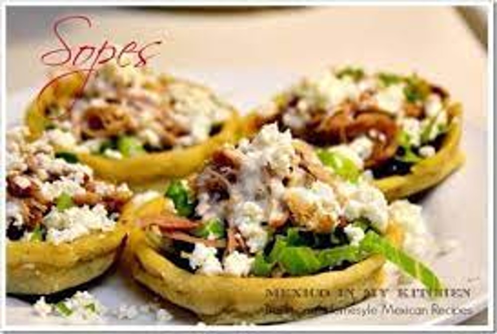 Sopes de Arrachera