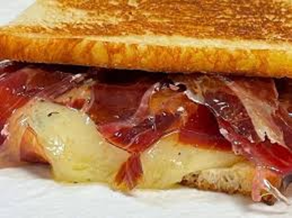 Sandwich Serrano