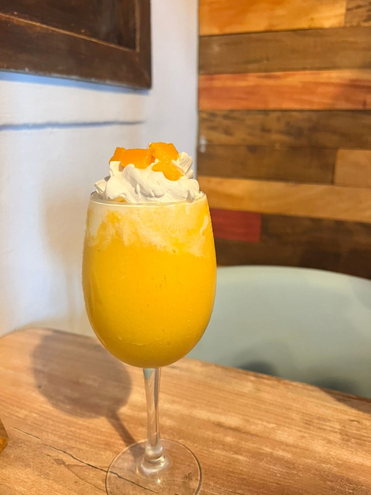 MANGO COLADA
