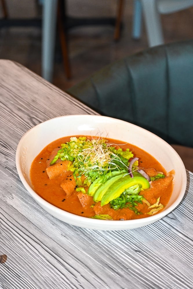 Enchiladas de pipian colorado