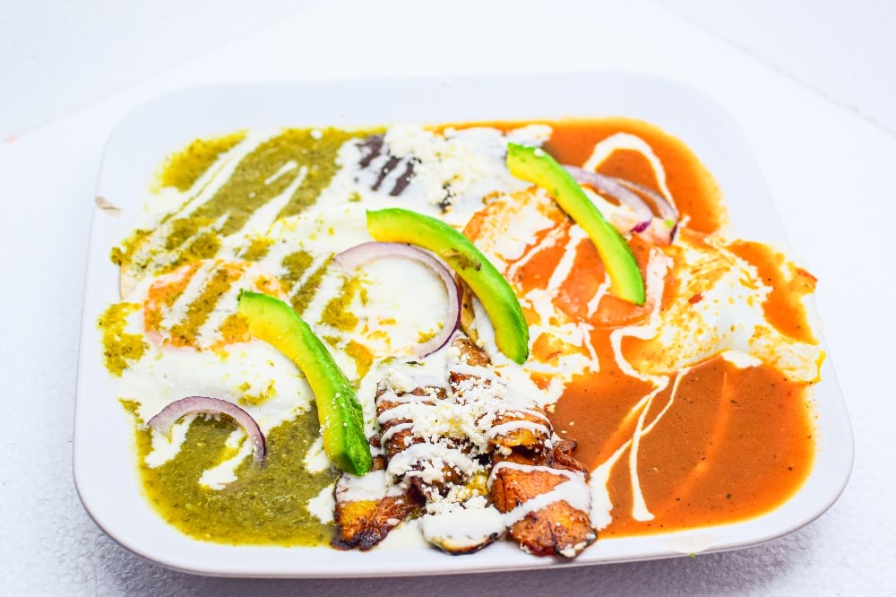 Huevos Divorciados