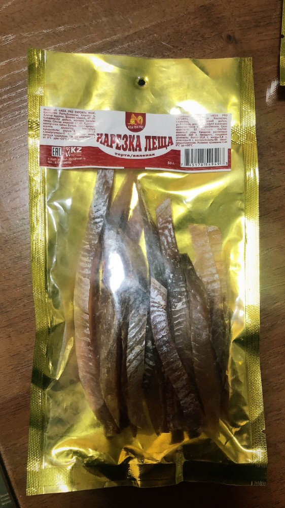 Нарезка Леща