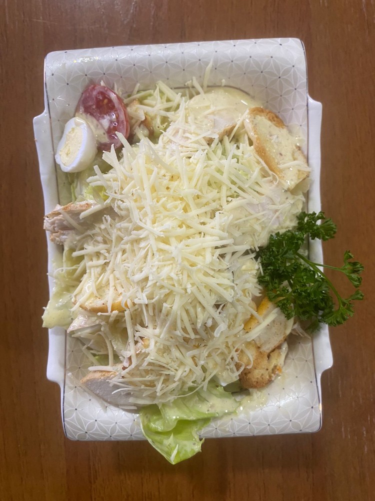Цезарь с курицей