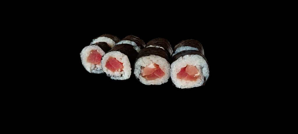 Макі з тунцем