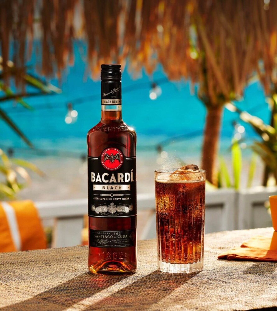 Bacardi Black 