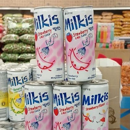 Напій газований Milkis Полуниця з/б (2), 0.25мл
