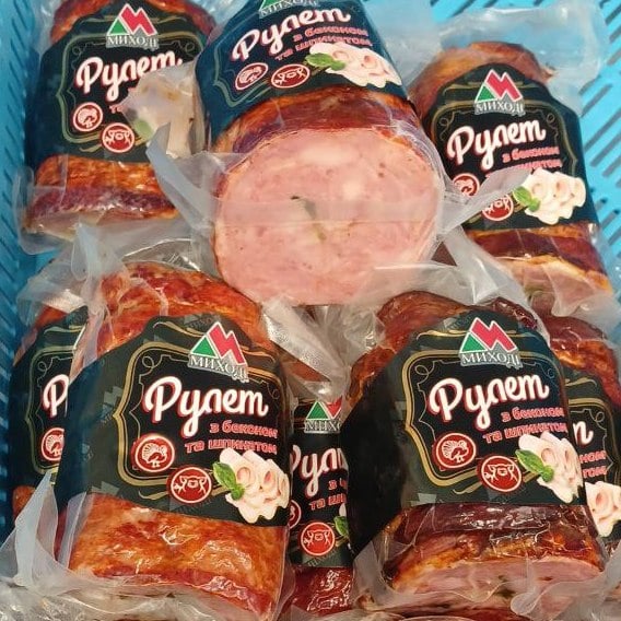 Рулет з беконом та шпинатом (Миході)