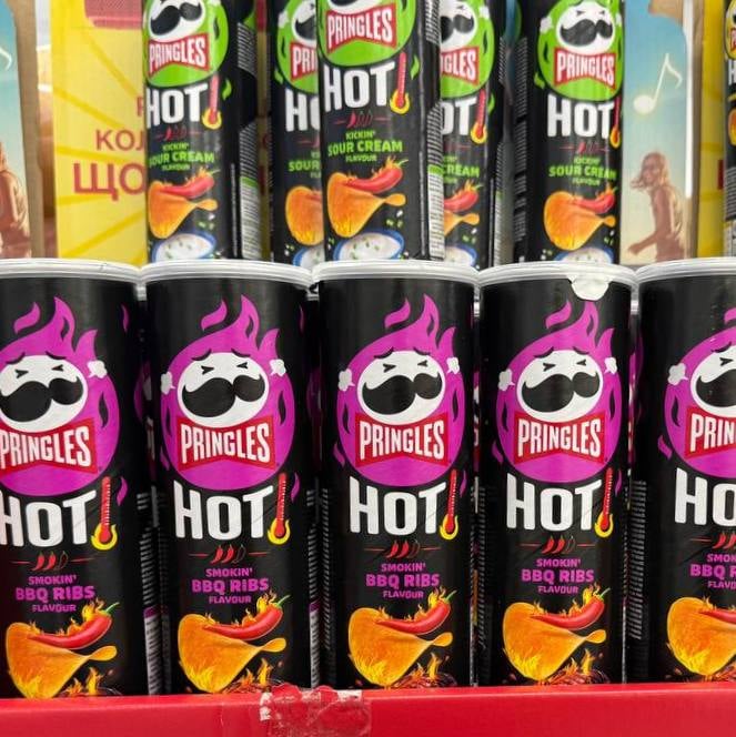 Чіпси PRINGLES HOT smokin BBQ RIBS , 160г