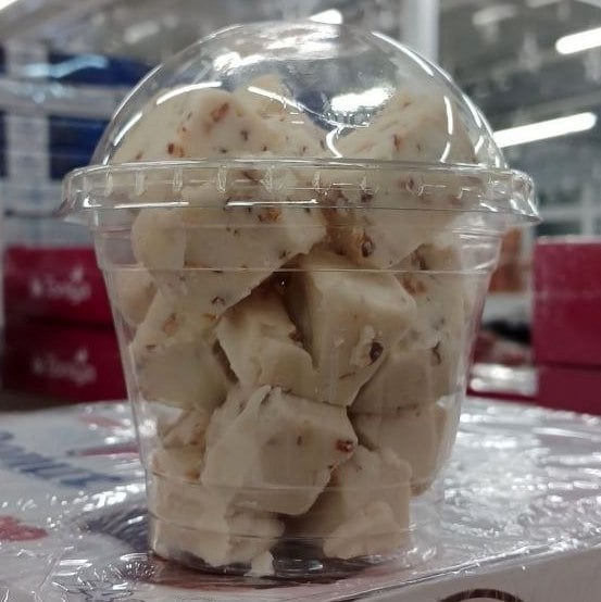 Цукерки Трюфель Рафаелло з горішками (Снегур) 200г