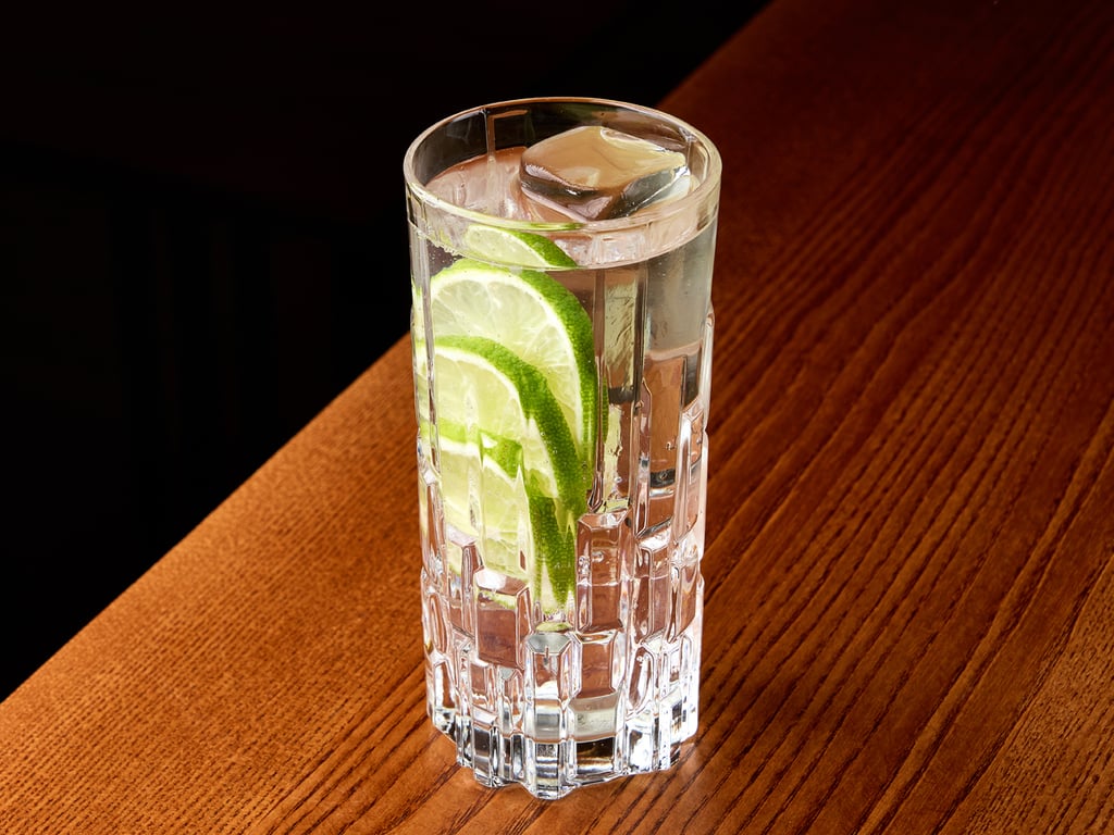 Коктейль The Mozart'' is  Gin Tonik Cristal 250ml
