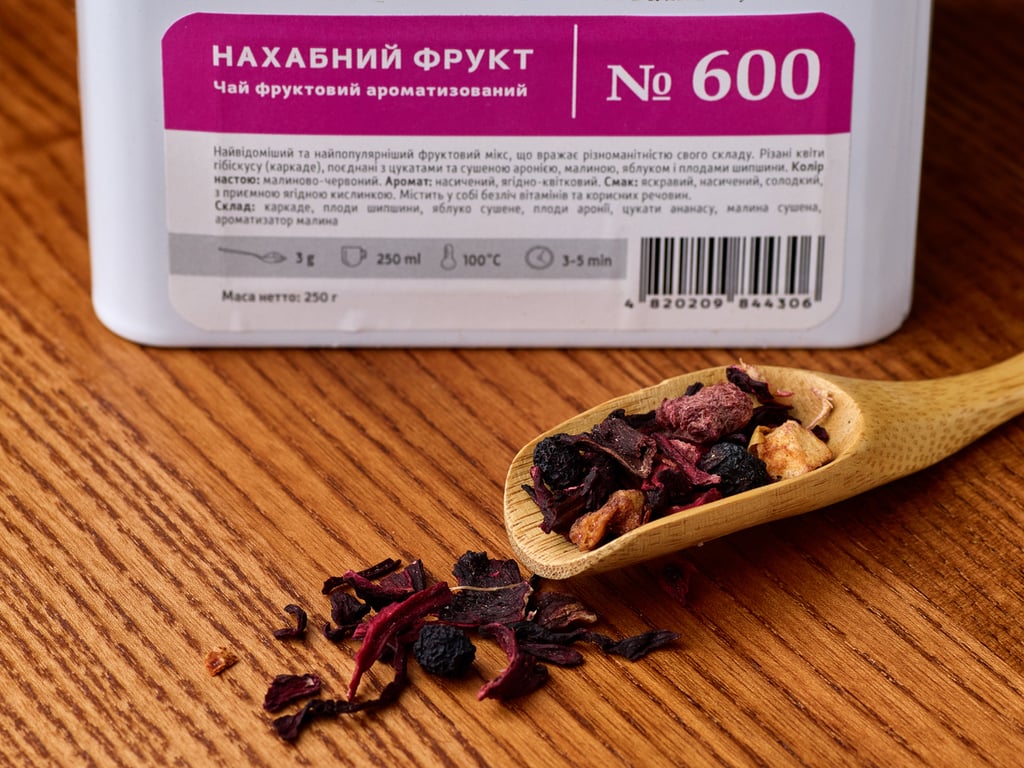 600 Фруктовий зі стиглими фруктами та каркаде ‘’Impudent Fruit ’’ 700 мл 