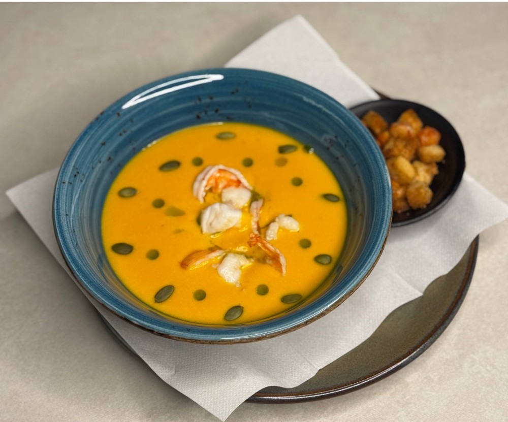 Тыквенный суп с креветкой