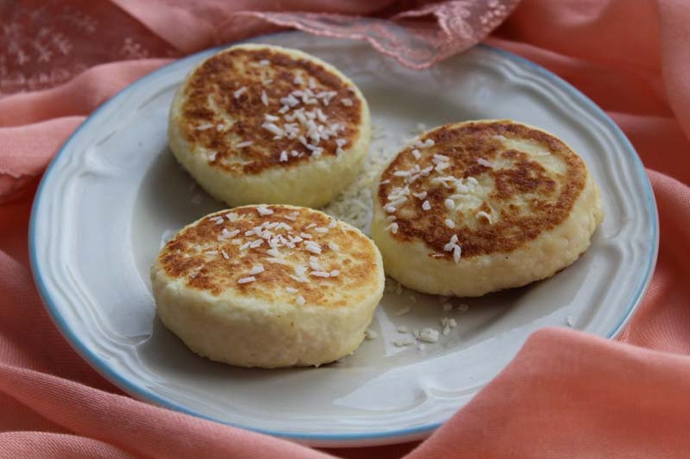 Сирники з кокосовою стружкою