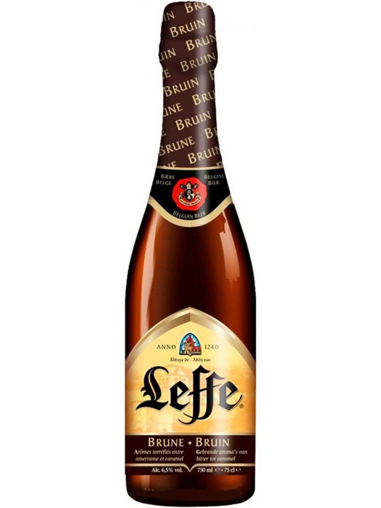 Пиво пляшка Leffe Brune 0.33л