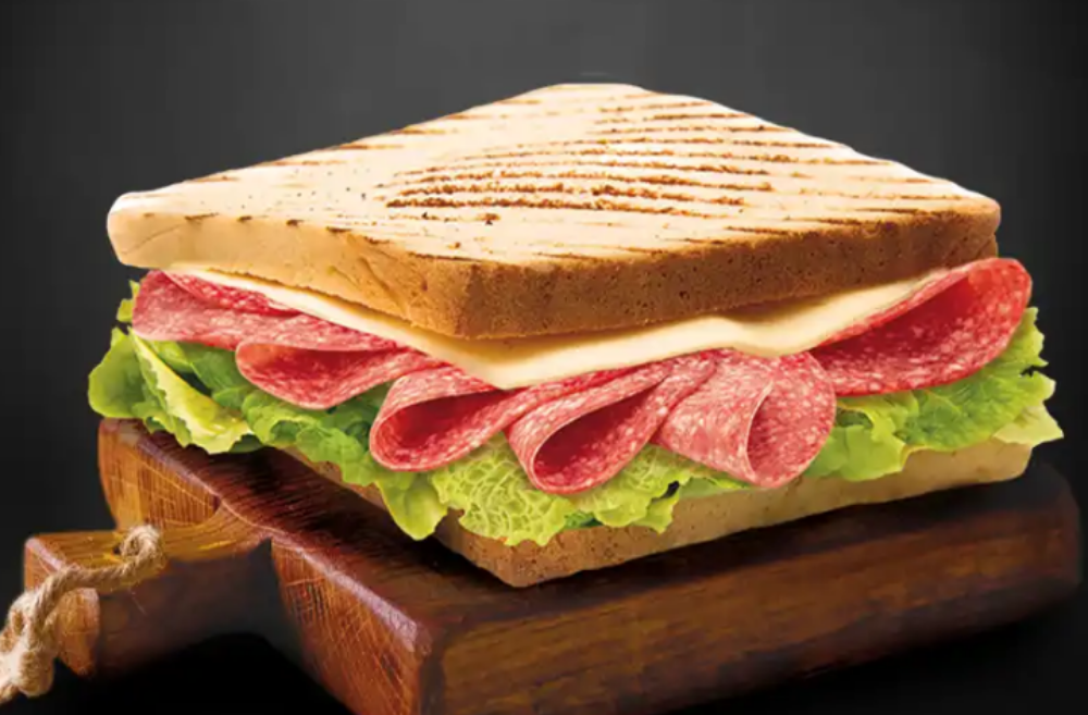 Panini Grill Сендвіч салямі