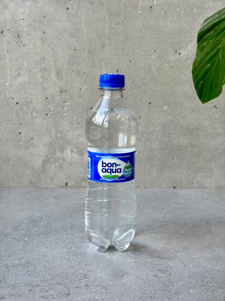 Вода газована Bon Aqua 0,5л