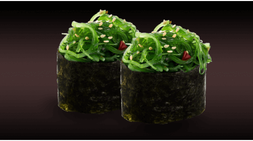 Гункан з салатом Чука