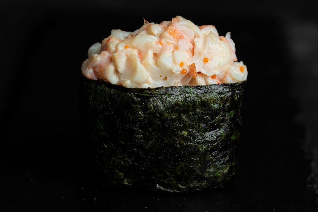 Гункан з креветками