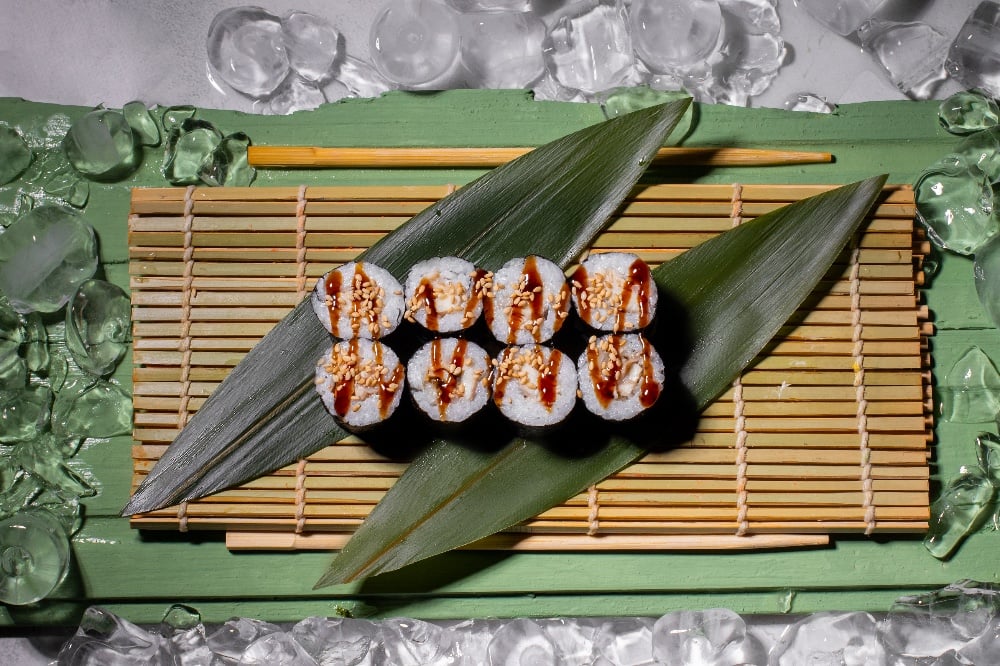 Макі з вугром