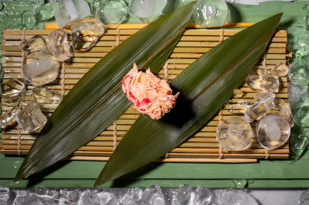 Гункан зі сніжним крабом