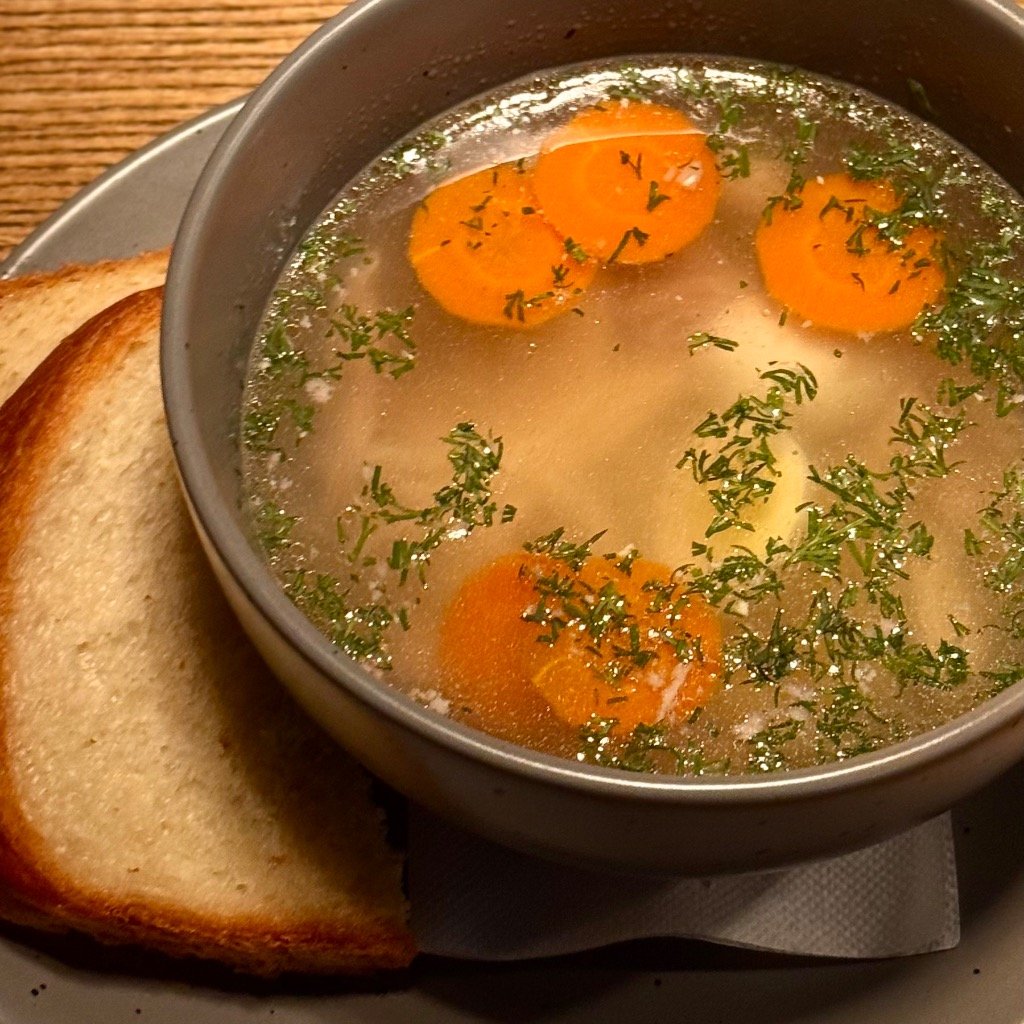 Бульйон з курочки 