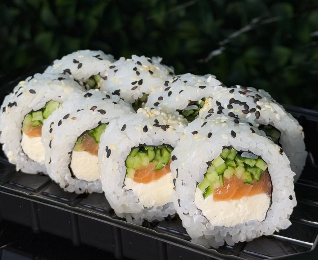 В КУНЖУТІ З ЛОСОСЕМ