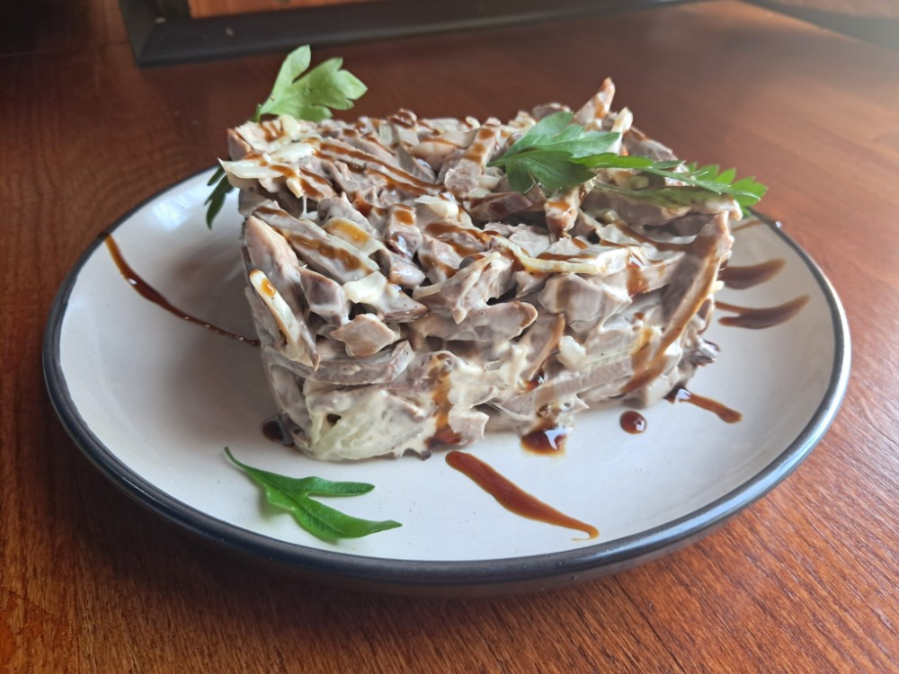 Салат з серцем